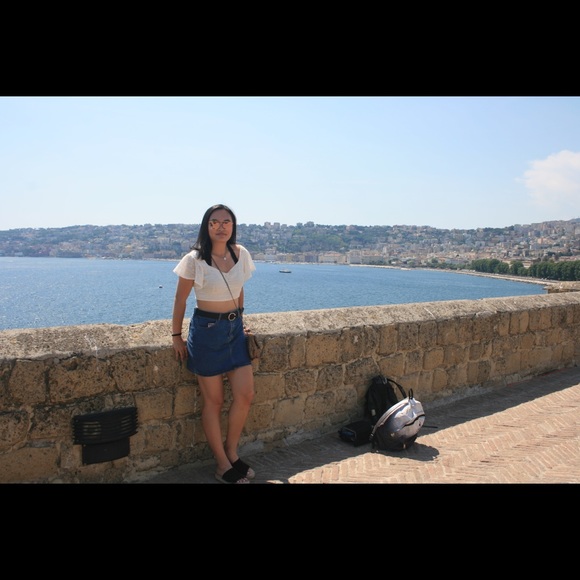 Meet your Posher, Patricia - Picture 2 of 4